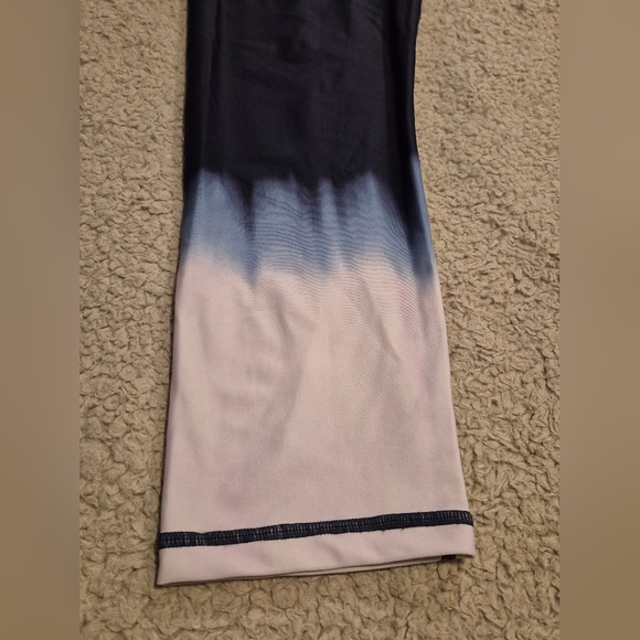 The Upside Seawater Dip-Dyed Leggings Midi 10 EUC - Picture 12 of 16